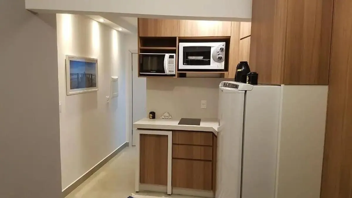 Apartamento Para Casais, Predio Beira Mar, Em Frente A Roda Gigante Balneário Camboriú